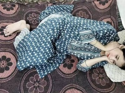 Jija fucks sleeping sali in desi homemade sex - tight pussy action